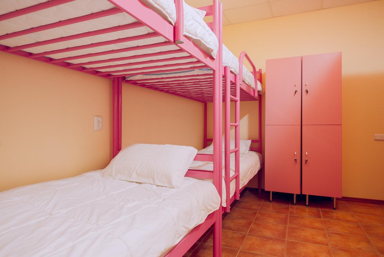 Tenistiy Hostel Odessa Buitenkant foto
