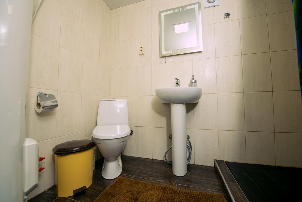 Tenistiy Hostel Odessa Buitenkant foto